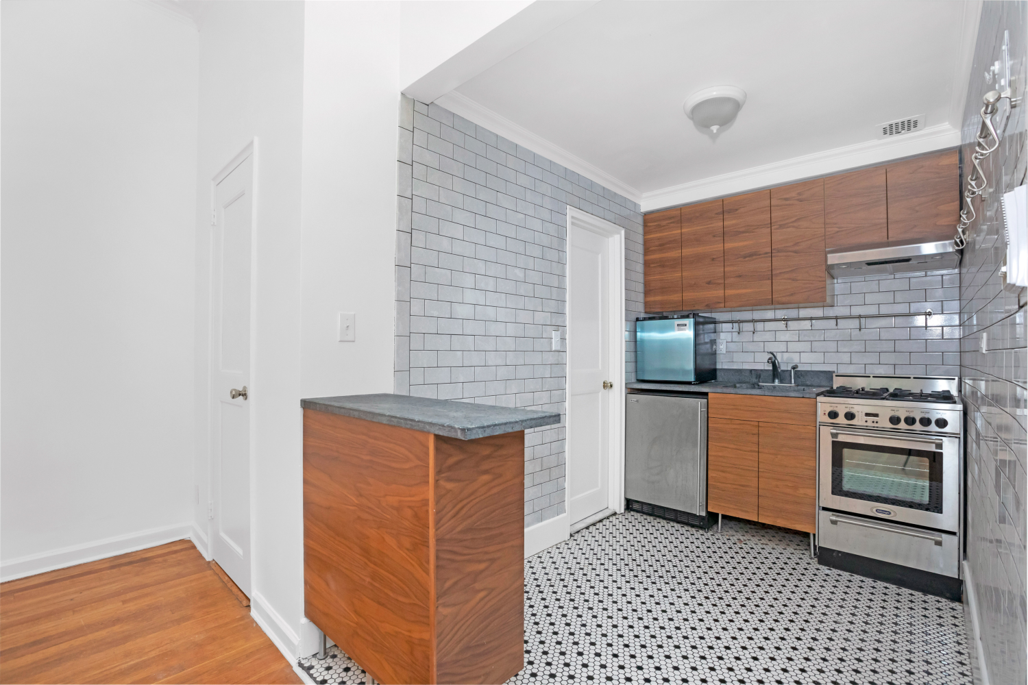 331 West 85th Street 4A Upper West Side New York NY 10024