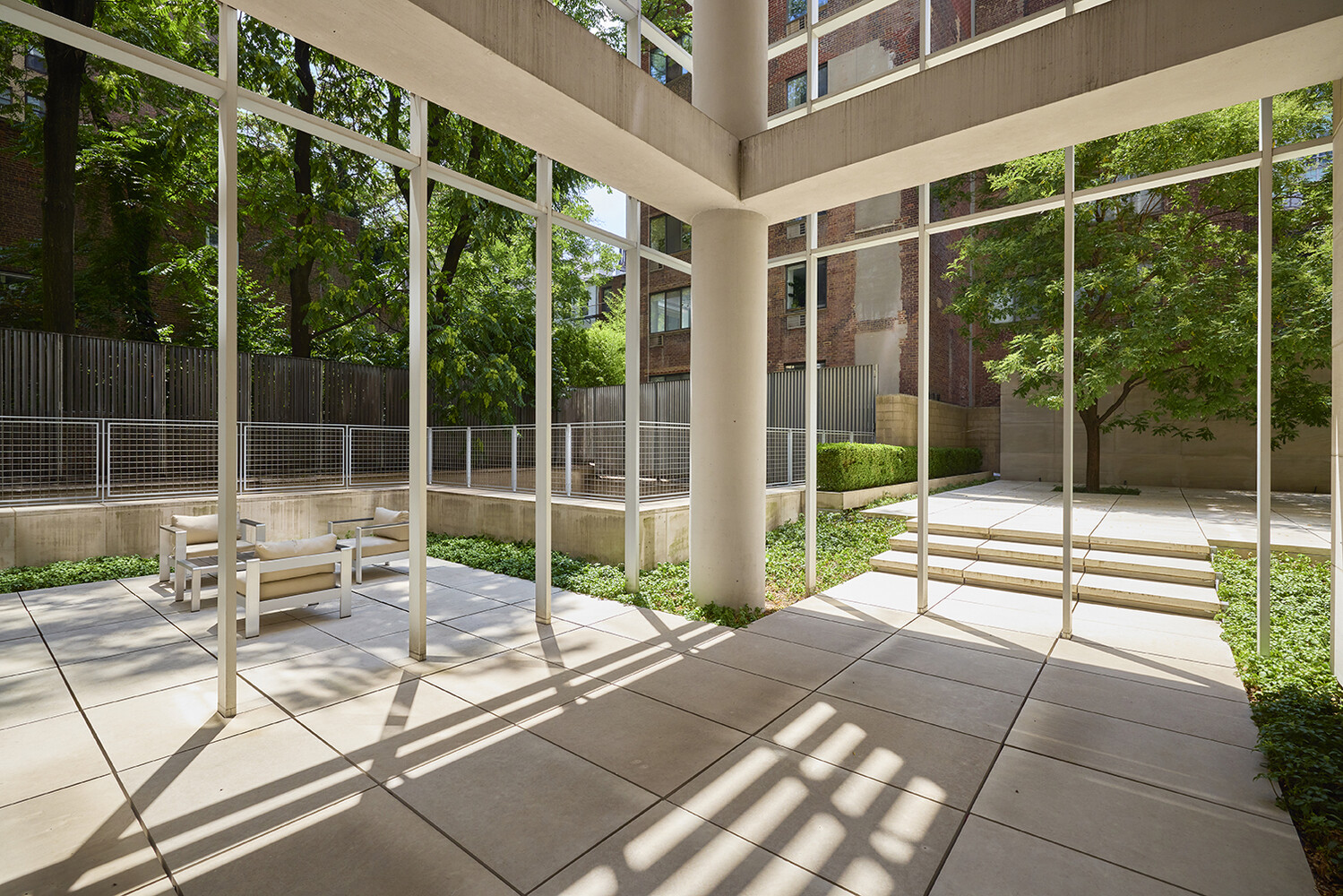 310 East 53rd Street 2/3D Turtle Bay New York NY 10022