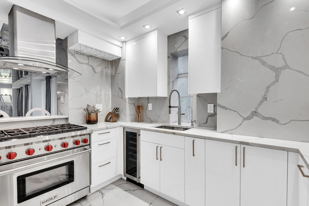 340 West 57th Street Clinton New York NY 10019