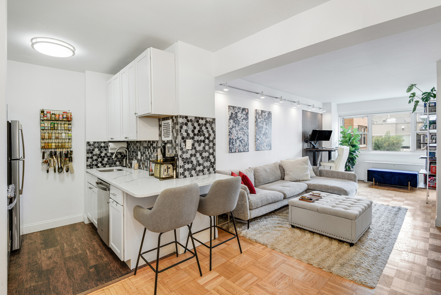 345 East 56th Street Sutton Place New York NY 10022