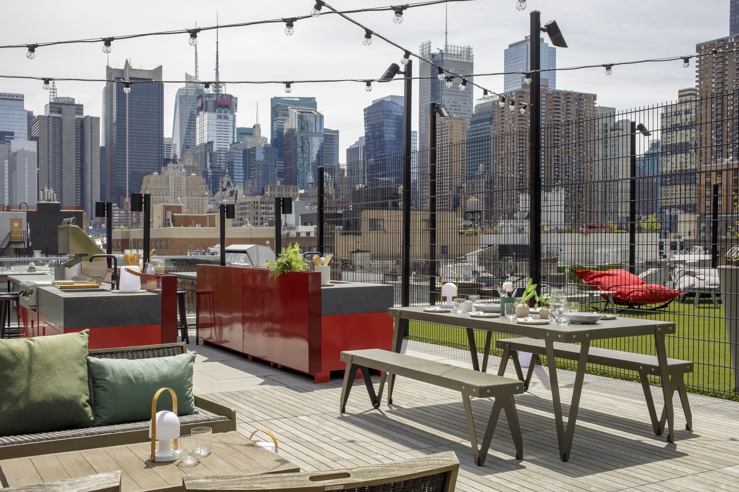 547 West 47th Street Clinton New York NY 10036