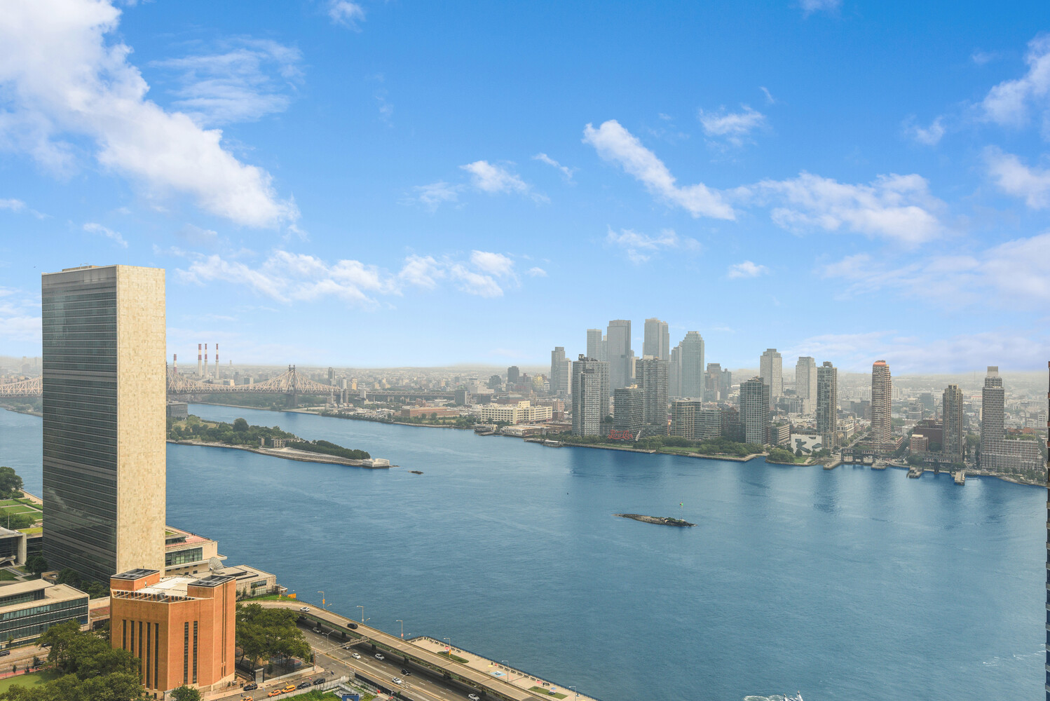 330 East 38th Street Murray Hill New York NY 10016