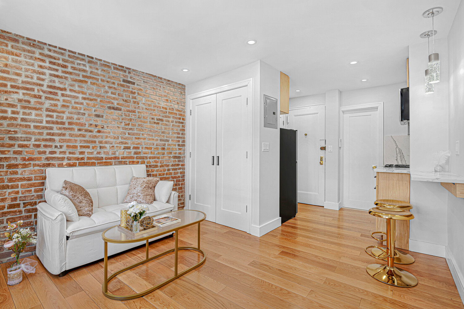 451 West 22nd Street 3R Chelsea New York NY 10011