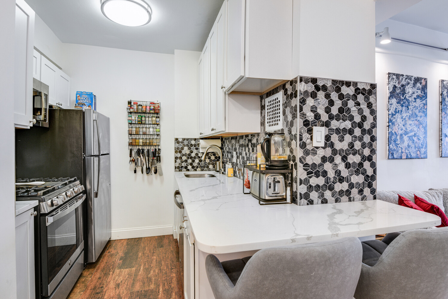 345 East 56th Street Sutton Place New York NY 10022