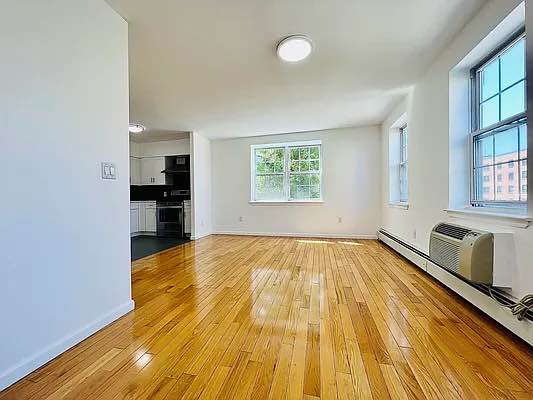1441 Fifth Avenue 3 East Harlem New York NY 10035