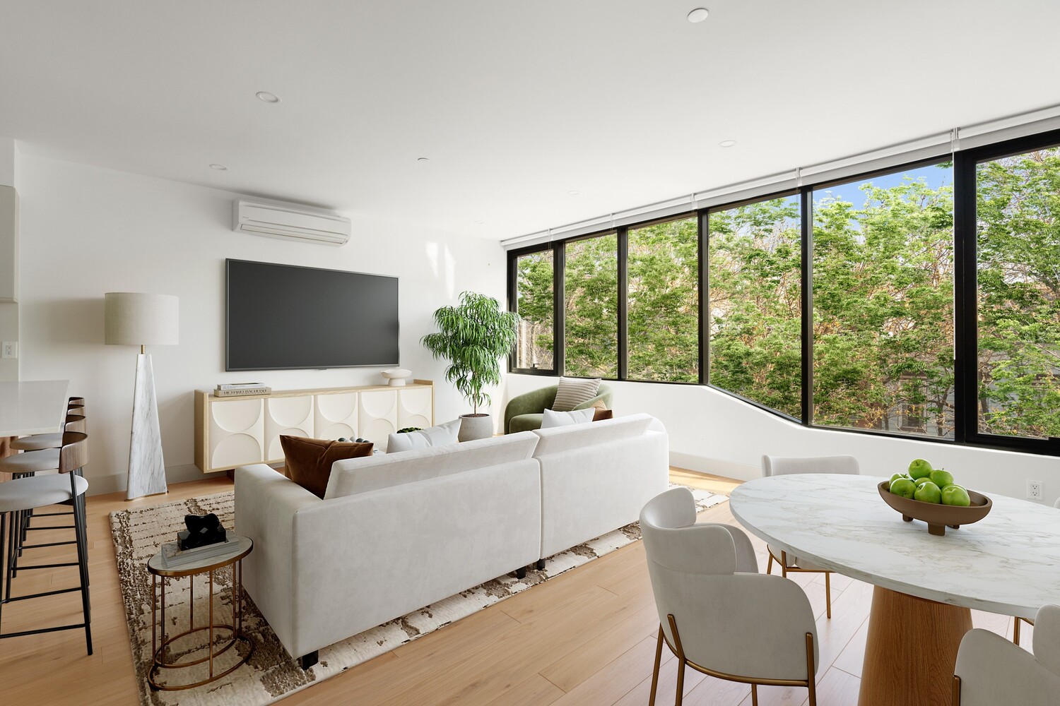 81 India Street 4A Greenpoint Brooklyn NY 11222