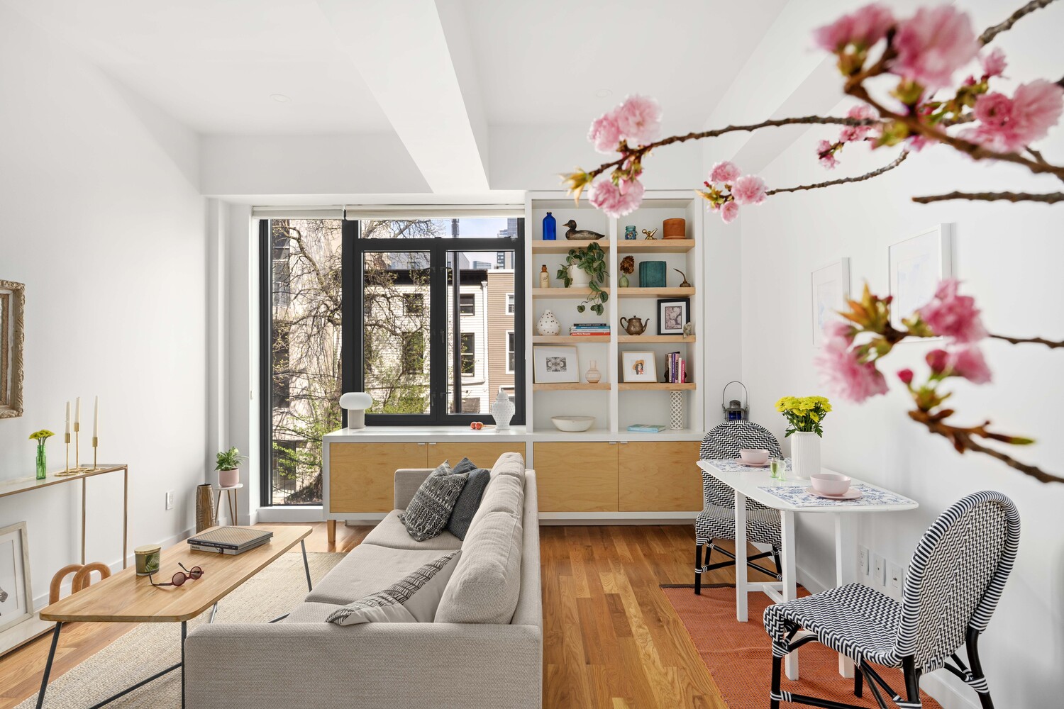 122 West Street 2P Greenpoint Brooklyn NY 11222