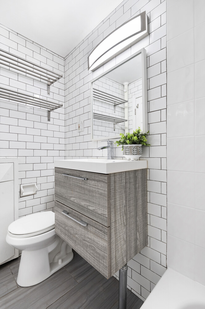 116 West 76th Street 5R Upper West Side New York NY 10023