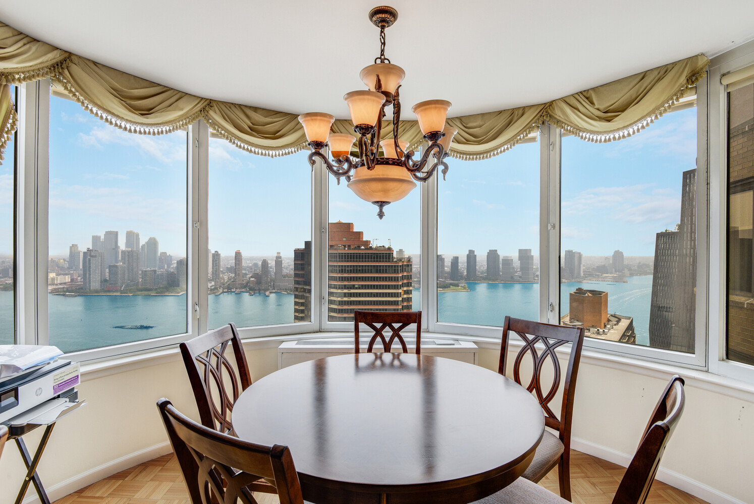330 East 38th Street Murray Hill New York NY 10016