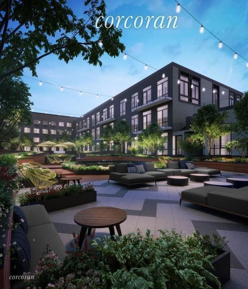 21 India Street 28C Greenpoint Brooklyn NY 11222