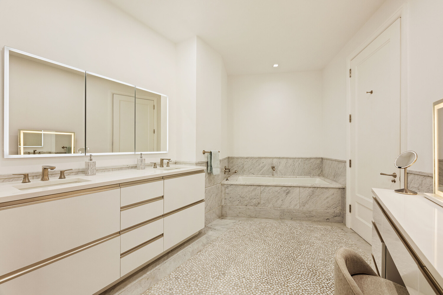 1107 Broadway Flatiron District New York NY 10010