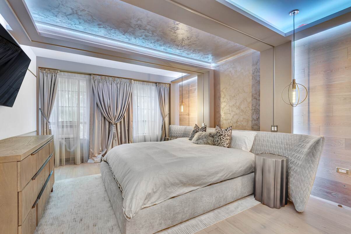 340 West 57th Street Clinton New York NY 10019