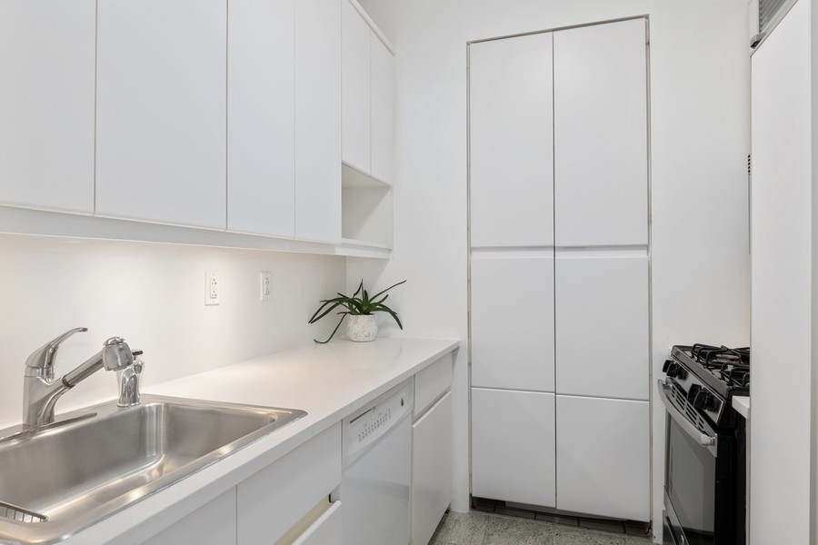 200 East 69th Street Upper East Side New York NY 10021