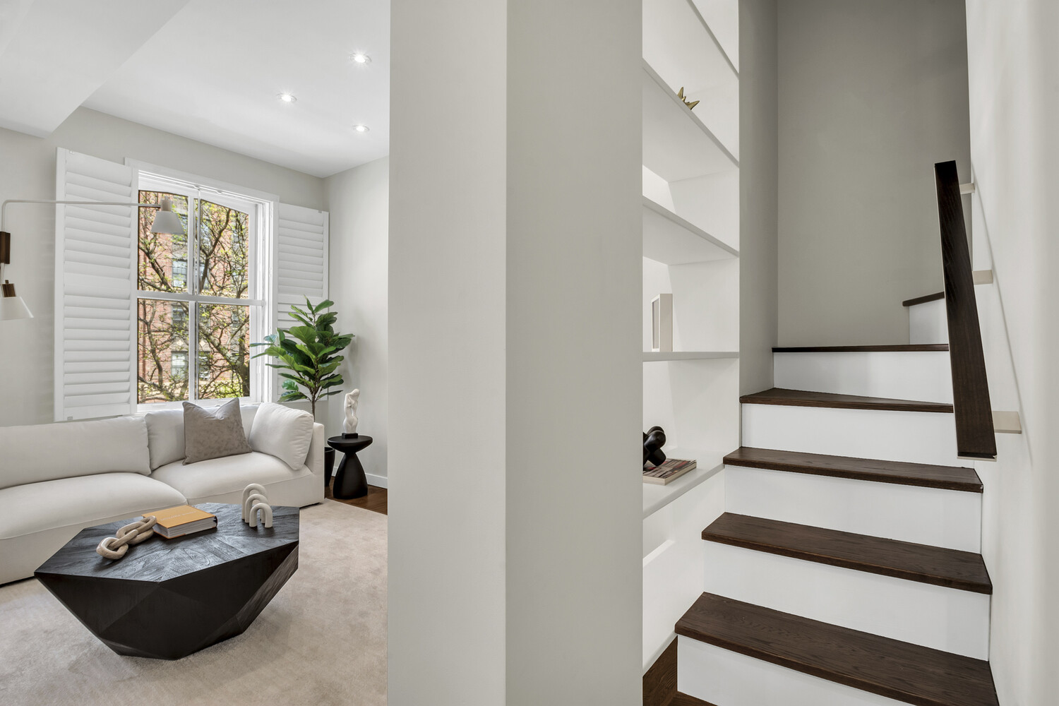 442 West 23rd Street E Chelsea New York NY 10011