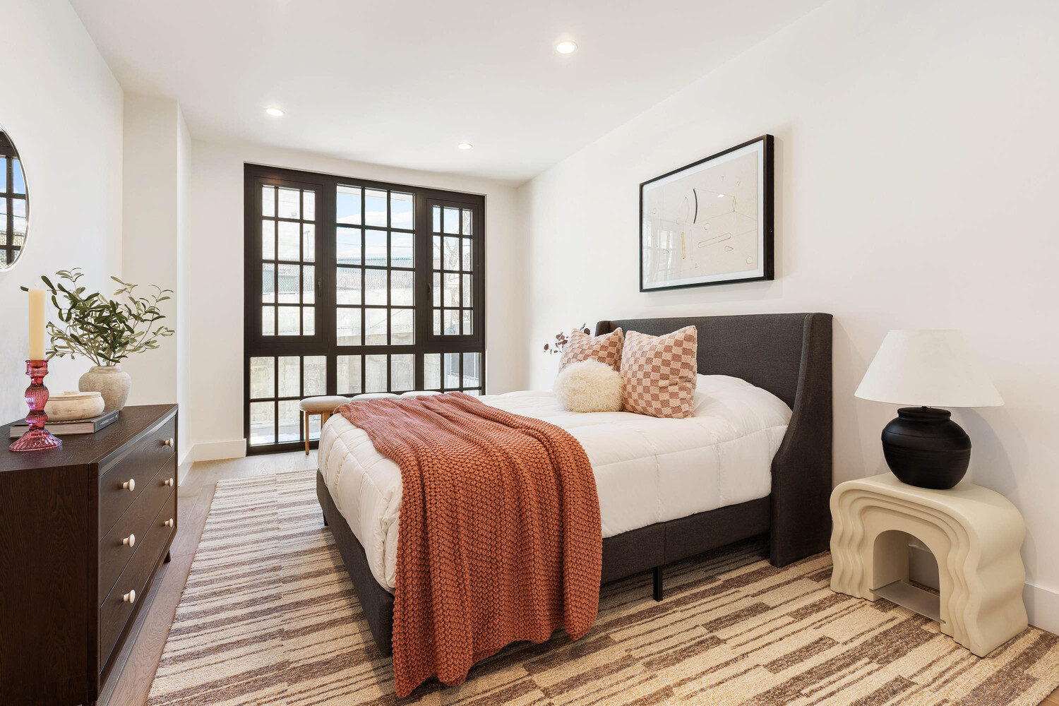 25-23 Newtown Avenue 2D Astoria Queens NY 11102