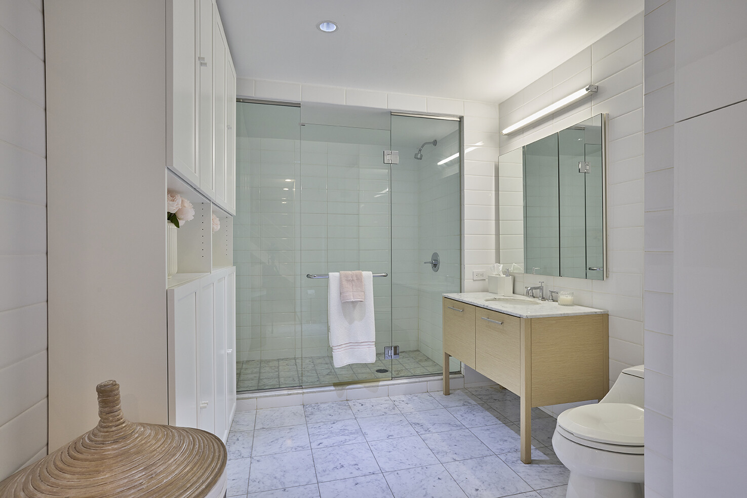 310 East 53rd Street 2/3D Turtle Bay New York NY 10022