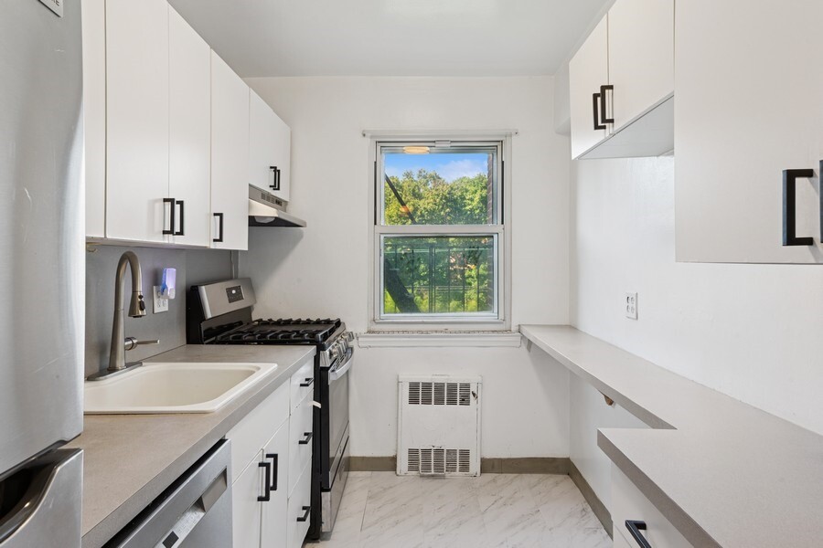 73-44 Austin Street Forest Hills Queens NY 11375