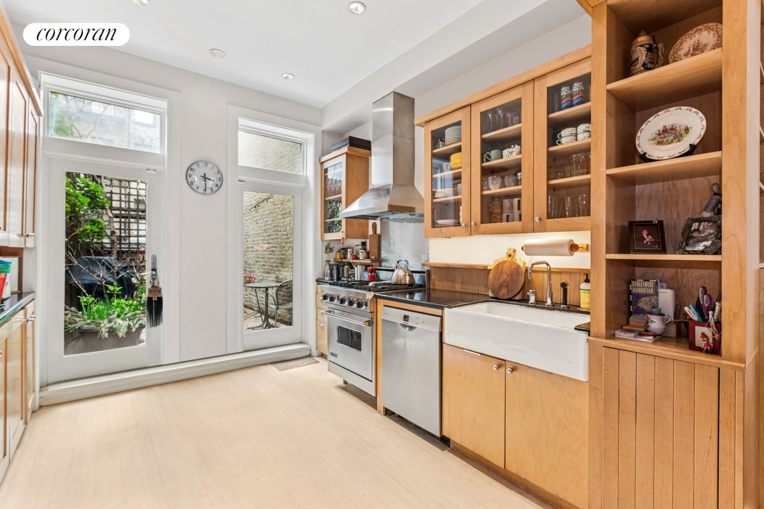 207 East 31st Street TH Kips Bay New York NY 10016