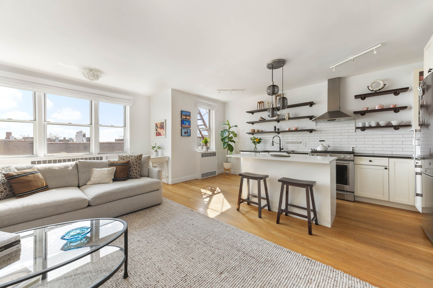 35-21 79th Street 6K Jackson Heights Queens NY 11372