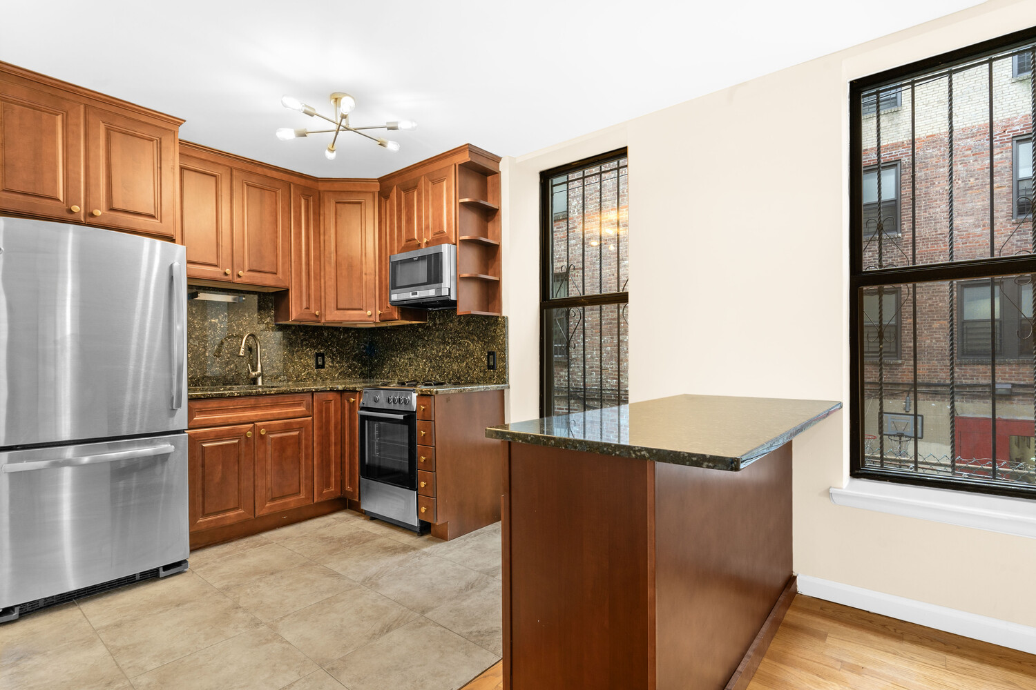 213 Eastern Parkway Crown Heights Brooklyn NY 11238