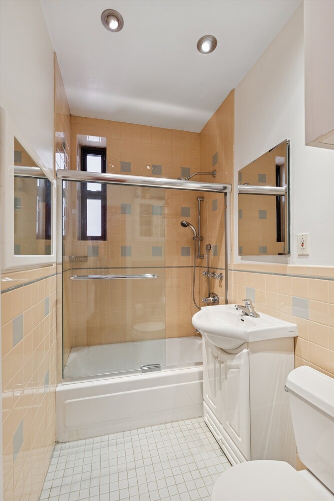 30 East 95th Street Carnegie Hill New York NY 10128